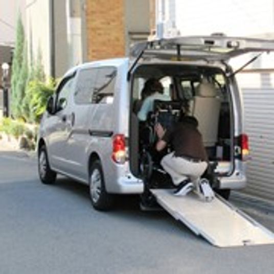車椅子送迎の様子