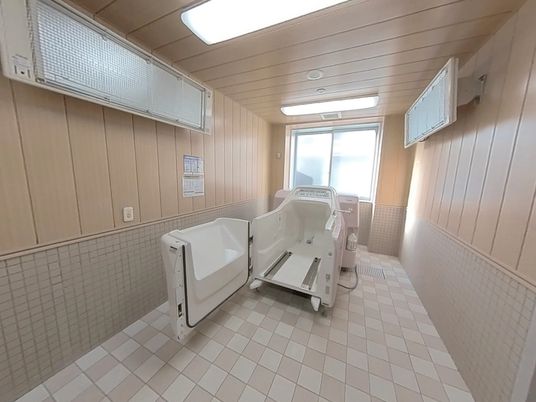 ゆったりした浴室