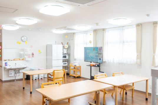 明るく清潔な休憩室