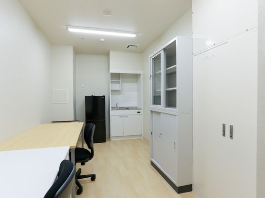 シンプルな居室内観
