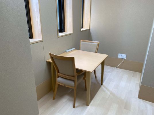 ゆったりとした居室の一角