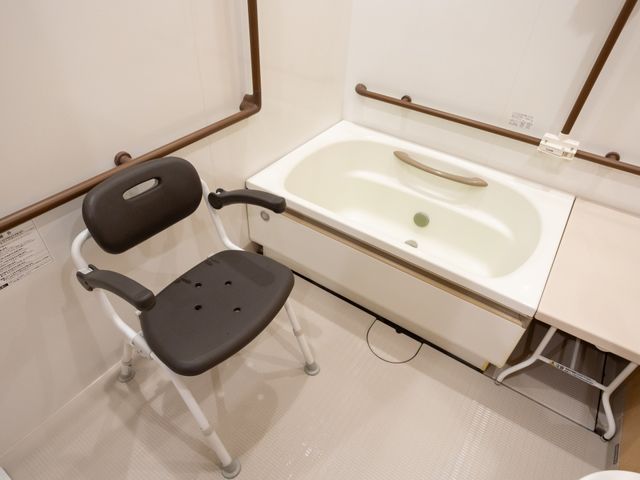 介護支援専用浴室 浴室 機能的な浴室のお手伝いをする求人情報です。利用者様の快適な日常を支えませんか。