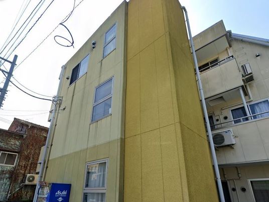 外観の建物正面  