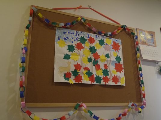 掲示板の手作り装飾