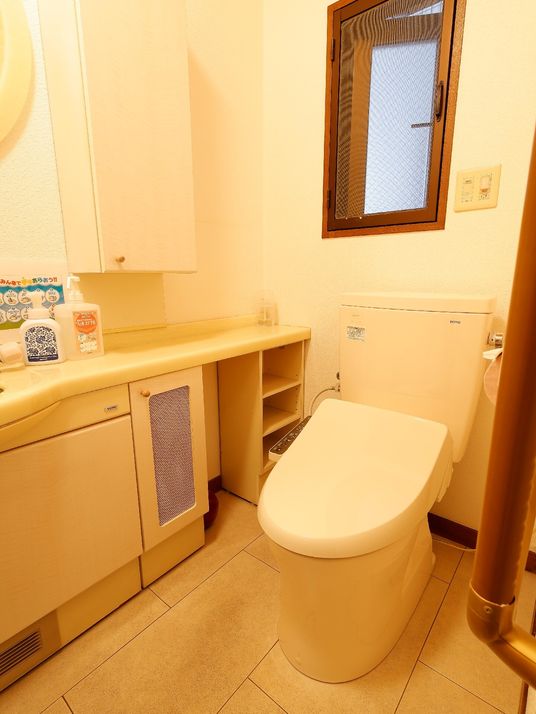 清潔な洋式トイレ空間