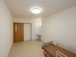 清潔なベッドルーム