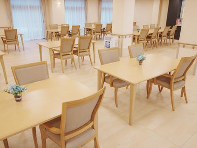 広々としたダイニング空間