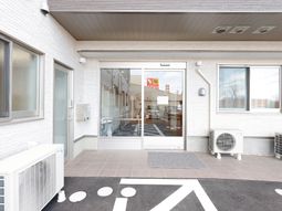 明るいエントランス