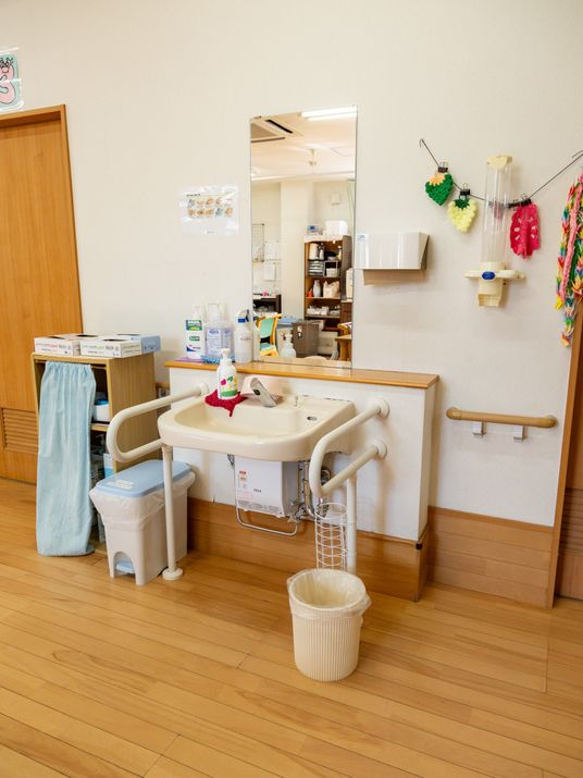 手洗い設備が整った洗面台