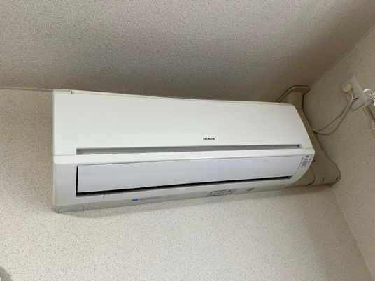 壁掛けエアコンが設置