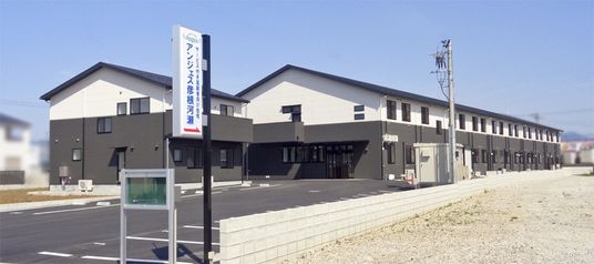 清潔感のある施設外観