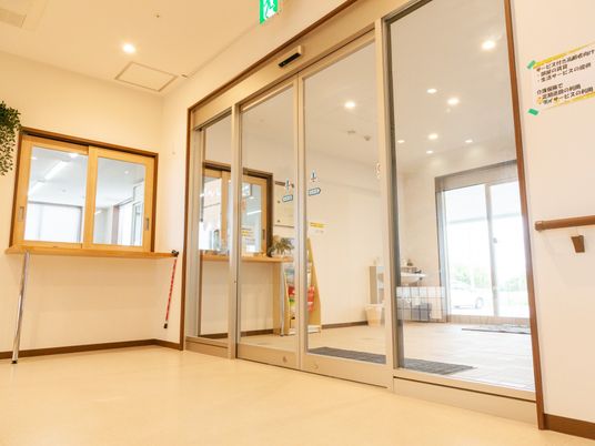 広々としたエントランス