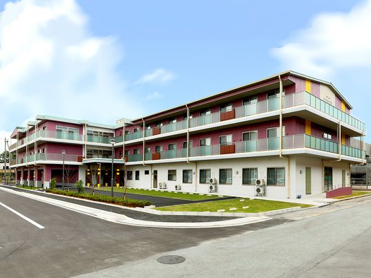 多彩な外観の建物