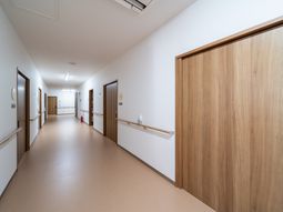 ゆとりある廊下の空間