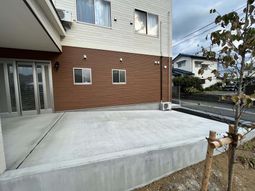 清潔な施設の外観