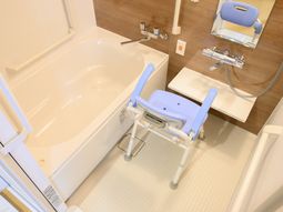温かみのある浴室設備
