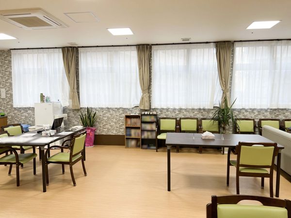 共有エリアの清掃風景