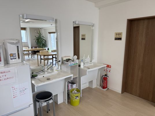 洗面台のある共用スペース