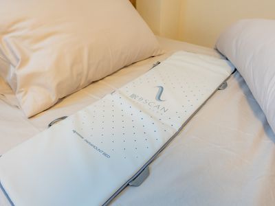 清潔なベッドの介助ツール