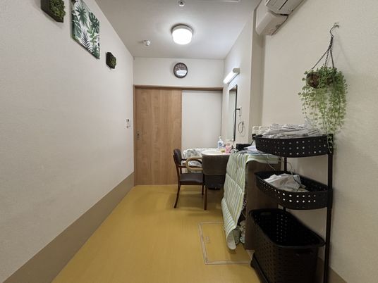 清潔感あふれる廊下