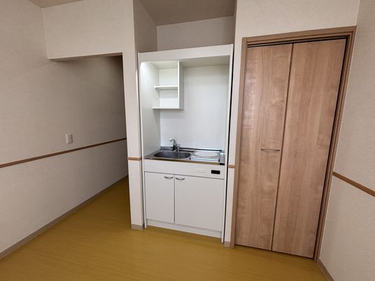 コンパクトな居室