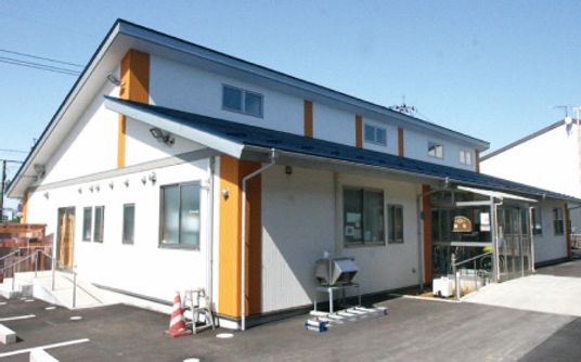 ゆったりした建物外観