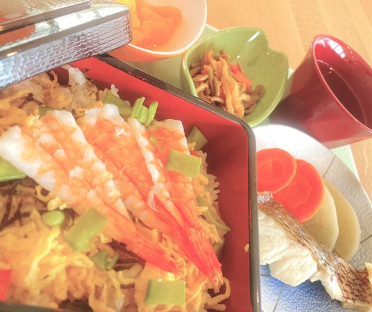 栄養満点の食事提供