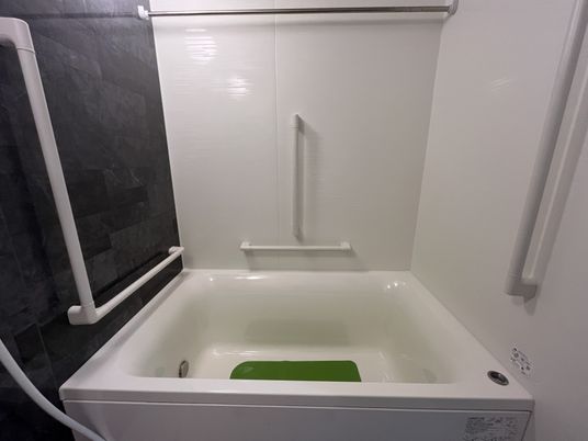 高齢者向け浴槽