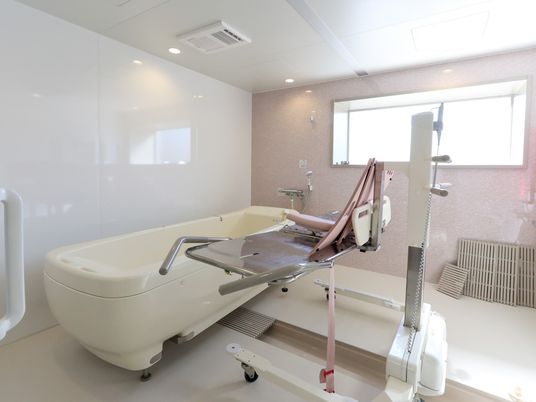 介護用リフト付浴室