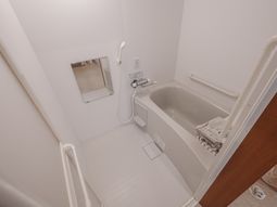 清潔感のある浴室