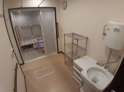 バリアフリーの浴室入口