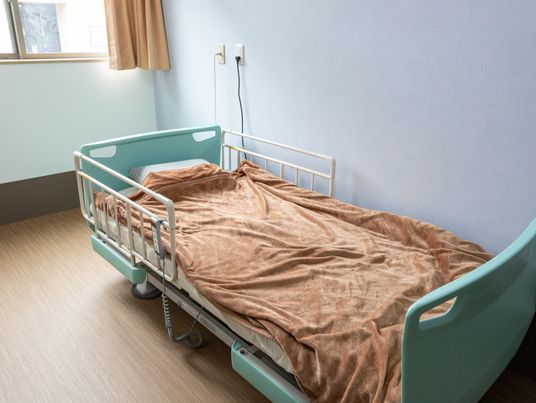 明るい個室の居室