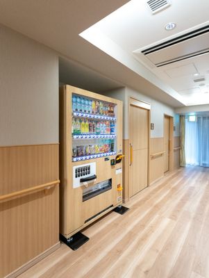 廊下の自動販売機