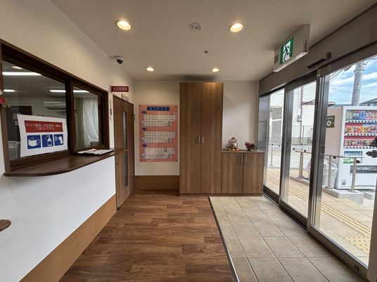 暖かく迎える玄関