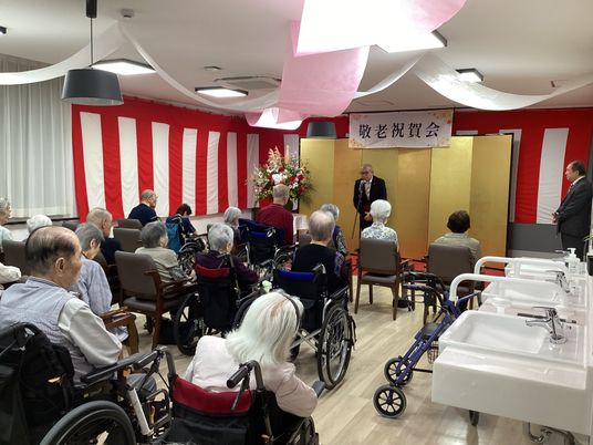 表彰式の場