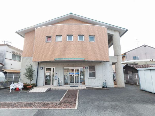 落ち着いた外観