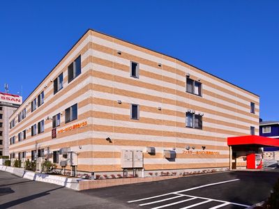 清潔感のある施設外観