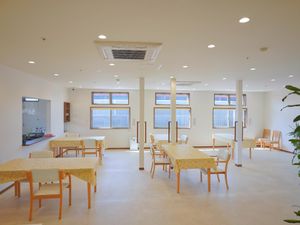明るいダイニングルーム