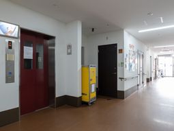 清潔感ある廊下