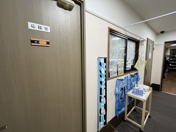 応接室の前の廊下
