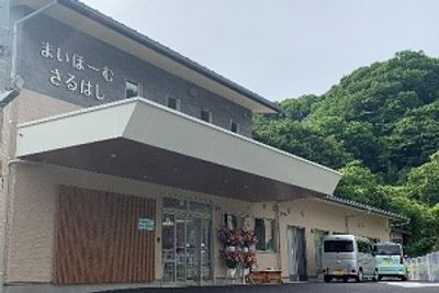 落ち着いた雰囲気の外観