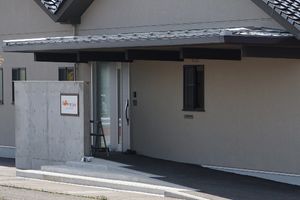 入口付近のゆったりとした空間