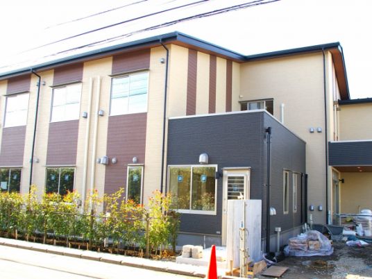 モダンな建物の外観