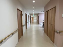 清潔感ある廊下