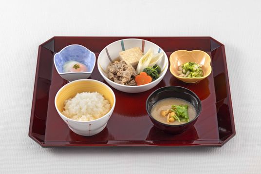 和食の盛り合わせ