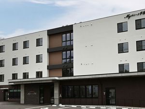 外観の建物正面  