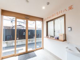 手洗い場のある入口