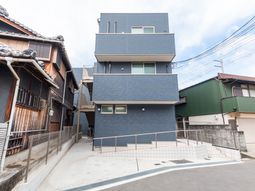 高層の外観