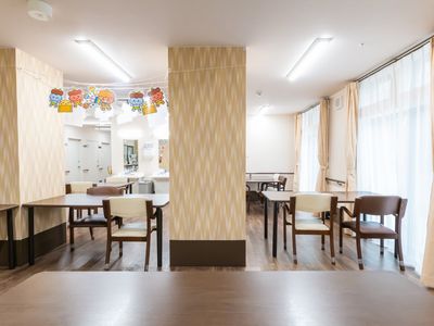 明るいラウンジ