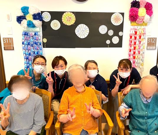 笑顔の集合